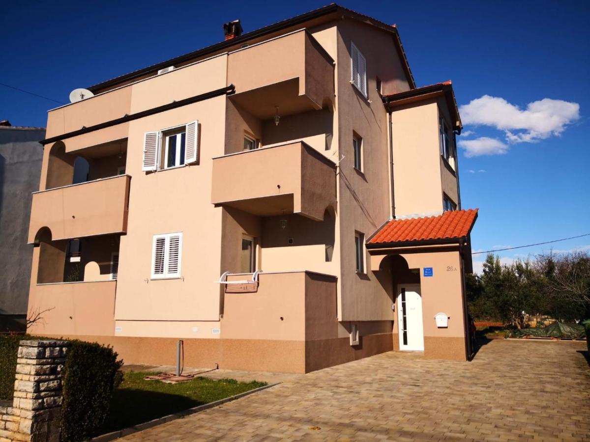 Apartments Roncevic Zadar Exteriör bild