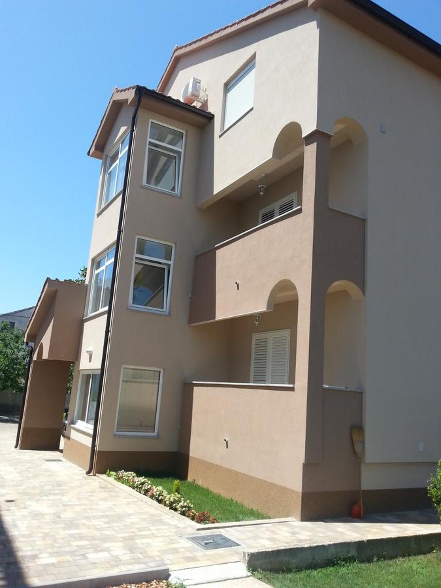 Apartments Roncevic Zadar Rum bild