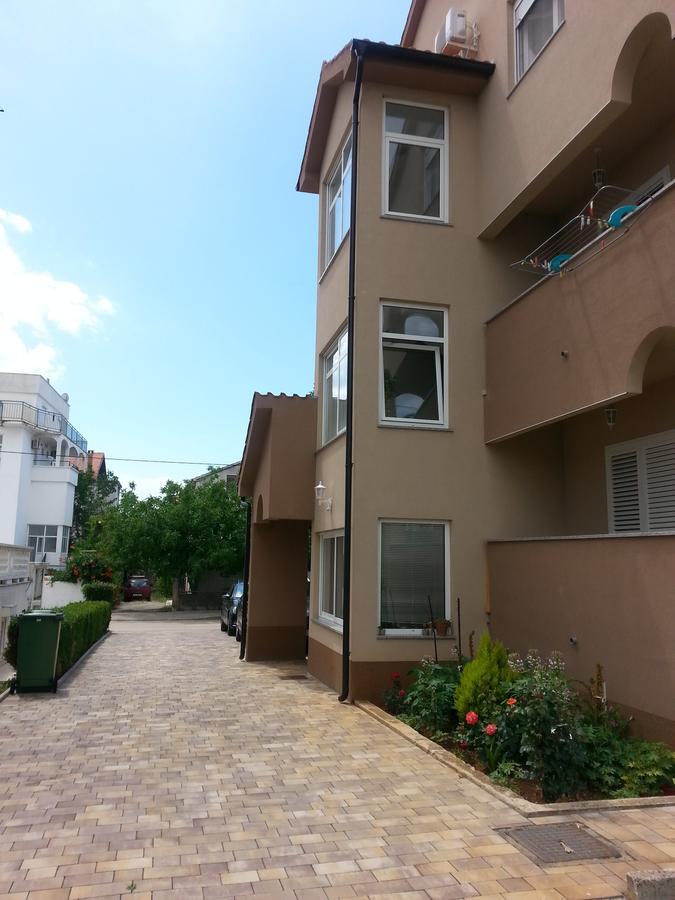 Apartments Roncevic Zadar Exteriör bild